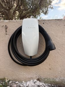 Tesla Wall Connector